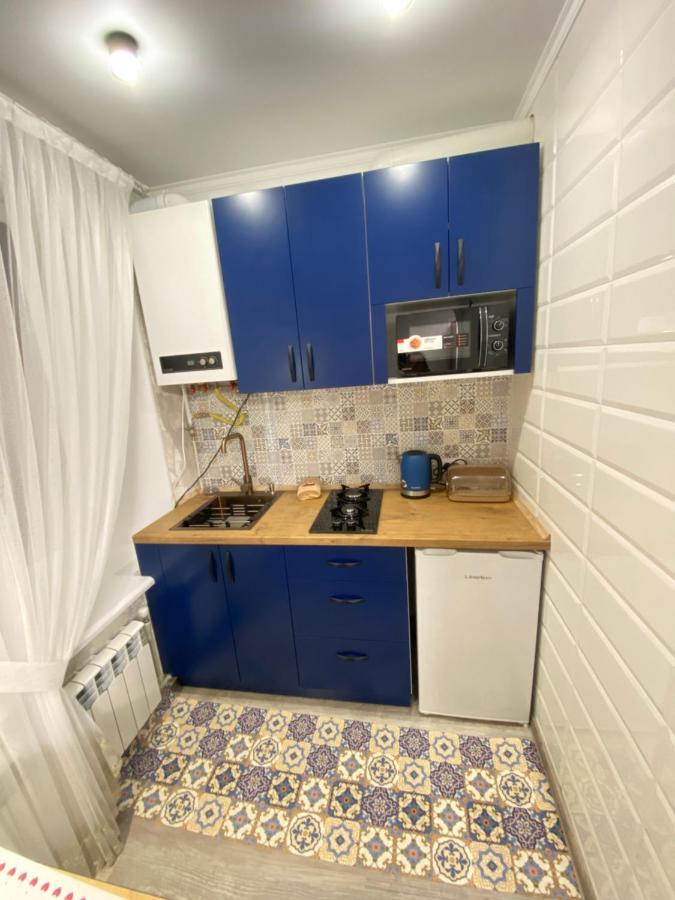 Люкс Апартаменти «Д.І.М.» Kamianets-Podilskyi Exterior photo
