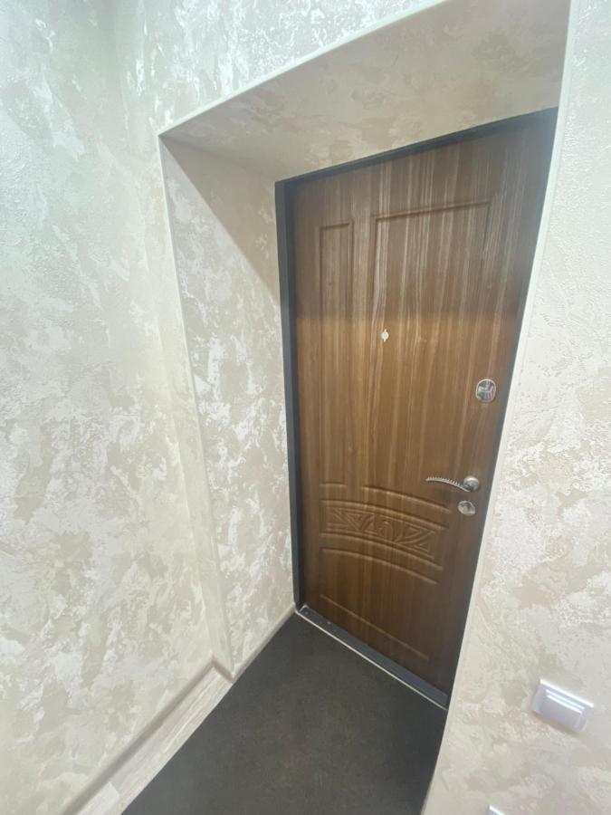 Люкс Апартаменти «Д.І.М.» Kamianets-Podilskyi Exterior photo